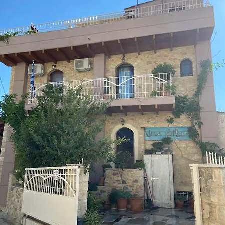Villa Kamelia-renovated Old House-south Crete Galia