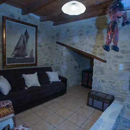 Kamelia-renovated Old House-south Crete Galia
