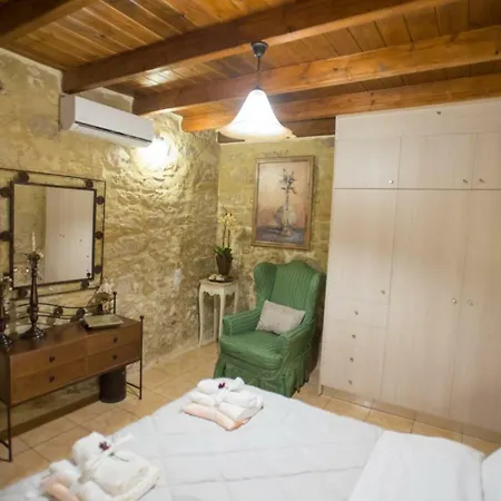 Kamelia-renovated Old House-south Crete