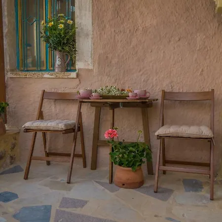 Villa Kamelia-renovated Old House-south Crete *