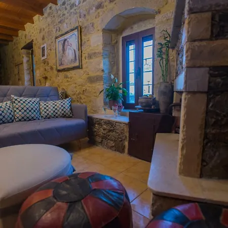 Villa Kamelia-renovated Old House-south Crete *